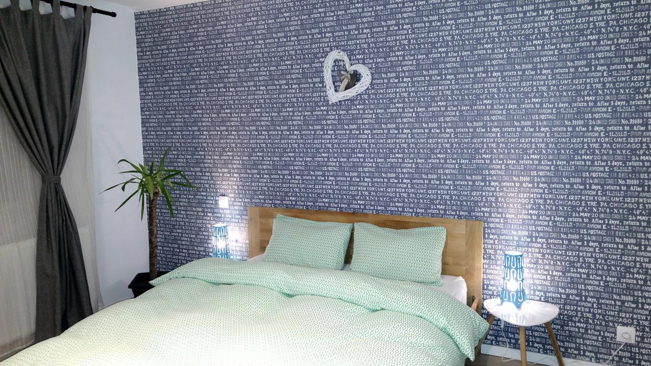 Dream Apartment Petroşani エクステリア 写真